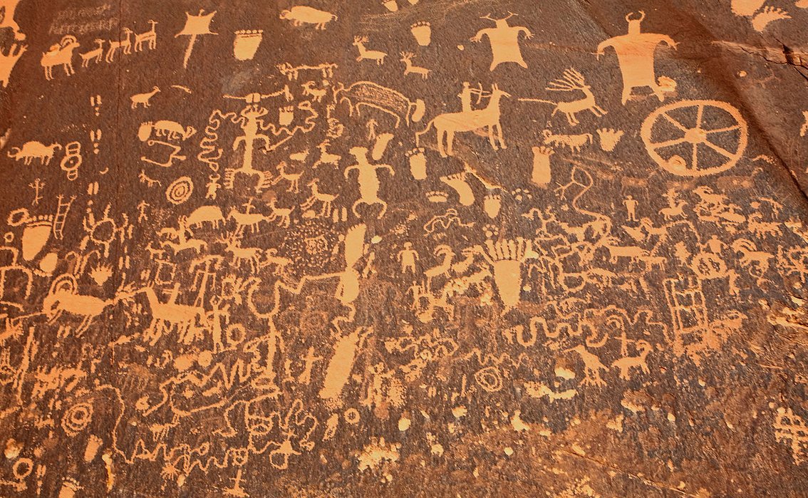 Newspaper Rock Art Ancient Indian Petroglyphs Tell 2,000