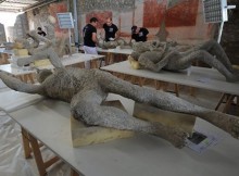 A new project is performing CAT scans on the plaster casts of the victims of Pompeii. Photo: Mario Caporta/AFP