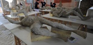 A new project is performing CAT scans on the plaster casts of the victims of Pompeii. Photo: Mario Caporta/AFP