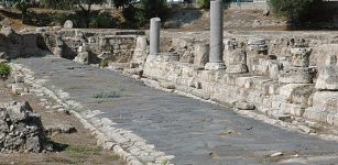 Ruins of ancient Tarsus. Photo: D. Osseman library