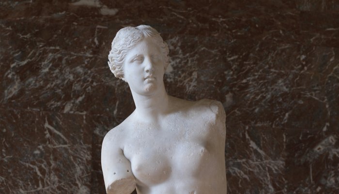 On This Day In History: Statue Of Venus de Milo Is Discovered On The Aegean Island Of Milos - On Apr 8, 1820 On This Day In History: Statue Of Venus de Milo Is Discovered On The Aegean Island Of Milos – On Apr 8, 1820