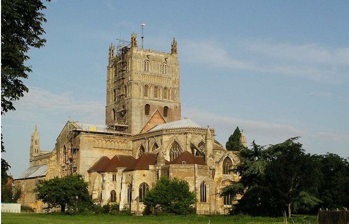 On This Day In History: 'The Wars Of The Roses' - Fighting For The Throne Of England At Tewkesbury - On May 4, 1471 On This Day In History: 'The Wars Of The Roses' - Fighting For The Throne Of England At Tewkesbury - On May 4, 1471
