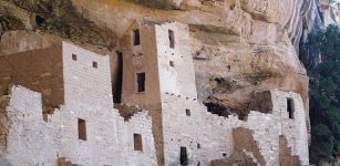 Cliff Palace dwellings; Mesa Verdse National Park