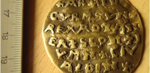 Mysterious Golden Curmsun Disc And Its Connection To King Harald Bluetooth And The Legendary Jomsvikings