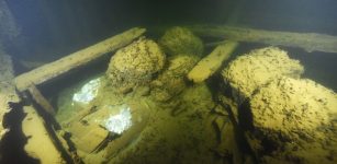 Barrels containing osmond iron and tar. Photo: Jim Hansson/Swedish National Maritime Museums