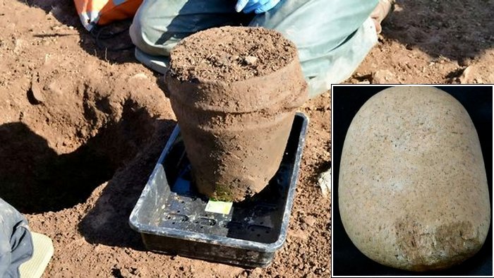 Mystery Surrounds Newly Discovered Bronze Age Burial In Southwest England