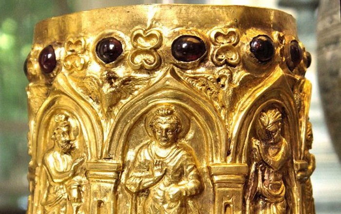 The Bimaran Casket - Rare Golden Artifact Found In Ancient Stupa