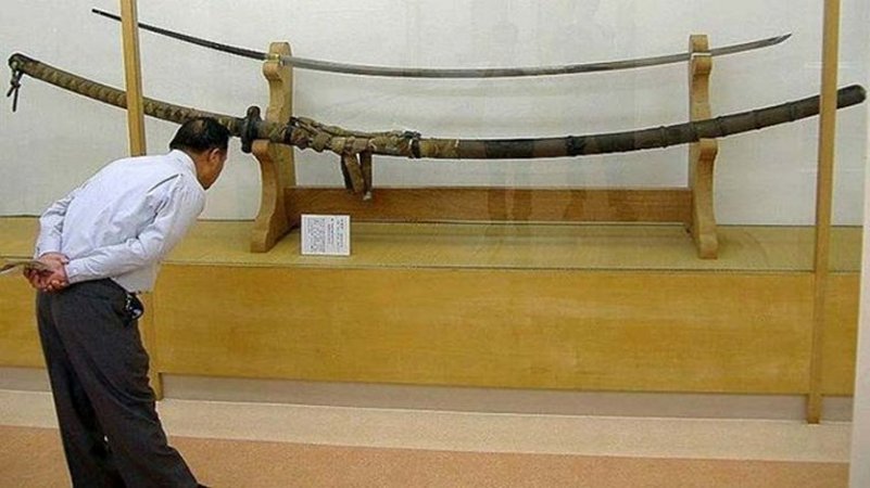 The Norimitsu Odachi – Giant Japanese Sword Remains An Enigma