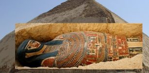 Sneferu's Bent Pyramid in Dahshur