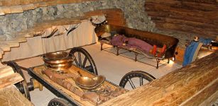 Magnificent Hochdorf Chieftain's Grave Of The Celtic Tutankhamun