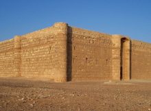 Strange Desert Castle Qasr Kharana In Jordan