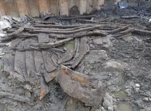 The ships were built using the clinker method, which means the hull planks overlap each other. Photo: Arkeologerna/SHM