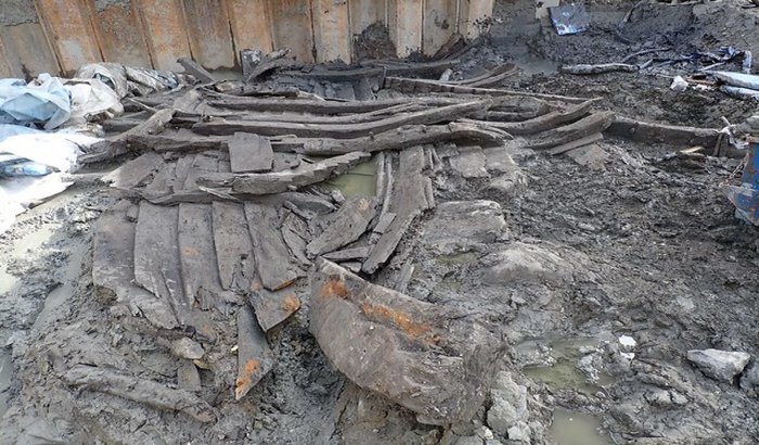 The ships were built using the clinker method, which means the hull planks overlap each other. Photo: Arkeologerna/SHM