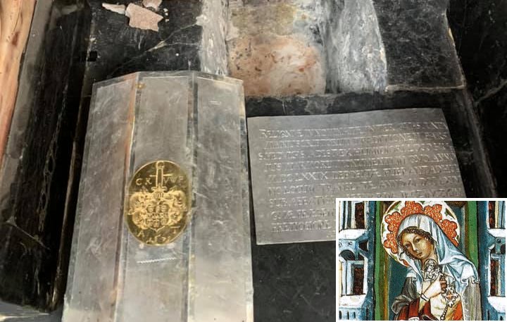 Hidden Silver Casket With Bones Of 13th Century Saint Found