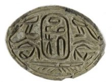 Seal amulet with the name of the Hyksos Pharoah Apophis.