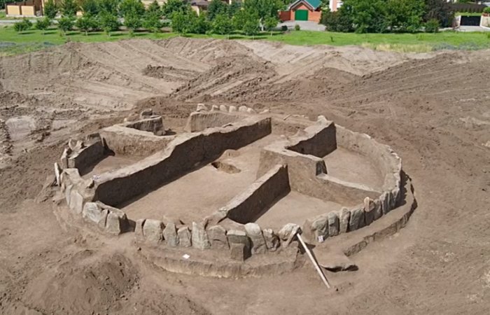 Ancient Secrets Of The Ukrainian Stonehenge That Is Older Than The Giza Pyramids Of Egypt