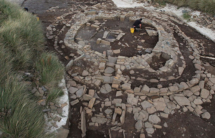 Ancient DNA Reveals Bronze Age Women Altered Genetic Landscape Of Orkney