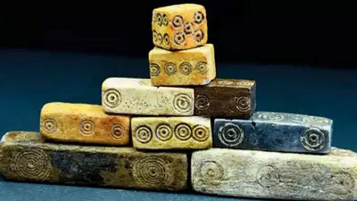 Millennium Old Dice Found In Vadnagar, Gujarat, India