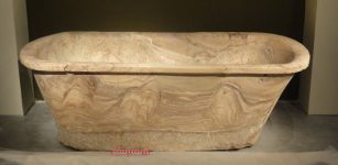 Where Were Herod The Great's Royal Alabaster Bathtubs Quarried?