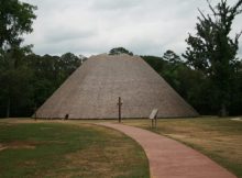 Indigenous council houses (such as this reconstructed example at Mission San Luis de Apalachee in Tallahassee, Florida) were the site of public gatherings and ceremonies for early American communities, and evidence for them has been located in many sites around the Southeast. (Photo courtesy of the UGA Laboratory of Archaeology)