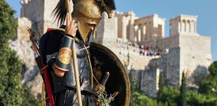 Evidence Foreigners Fought Alongside Ancient Greeks Is Challenging Millennia Of Military History