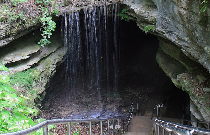 Historical Artifacts Found In The Mammoth Cave's Mysterious Passageway