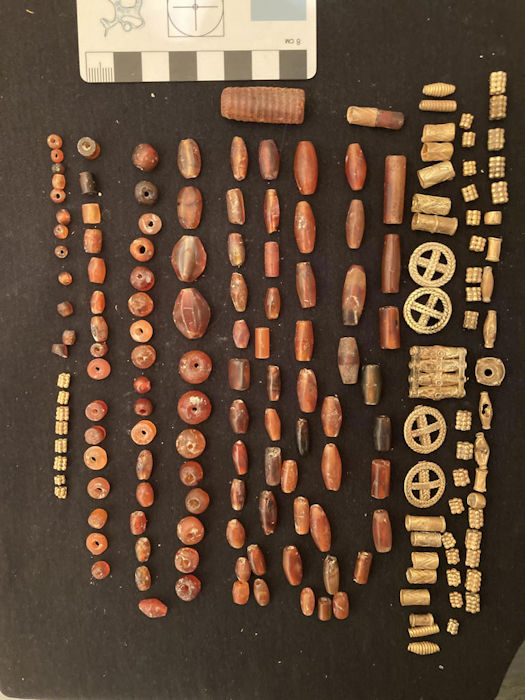 Mysterious Bronze Age 'Golden Tomb' Unearthed In Armenia Mysterious Bronze Age Tomb Unearthed In Armenia Containing Gold Artifacts And A Couple