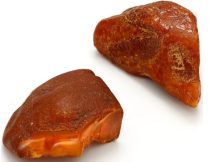 Bronze Age Long-Distance Connections: Baltic Amber In Aššur