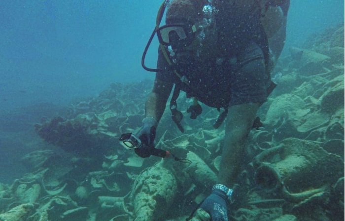 Remains Of A 2300-Year-Old Sunken Ship Discovered At Alamein Shore