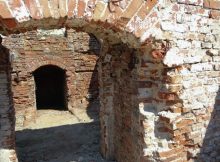 Mysterious Tunnel Found Under Saxon Palace Ruins In Warsaw, Poland