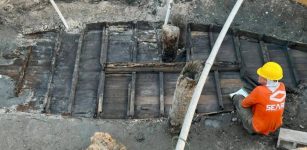 Remarkable Discovery Of A 19th-Century Boat Buried Under A Road In St. Augustine, Florida