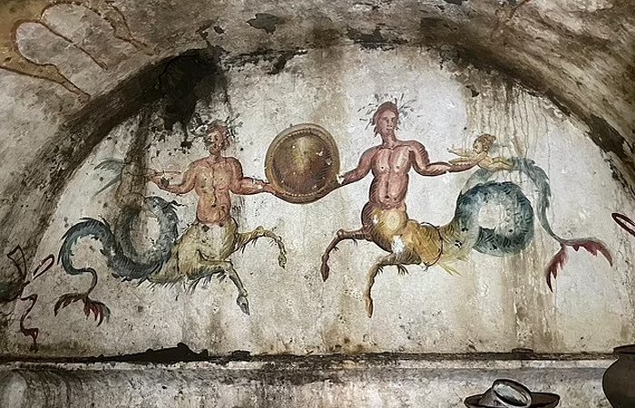 Remarkably Well-Preserved 2,000-Year-Old 'Tomb Of Cerberus' With Amazing Frescoes Discovered In Italy