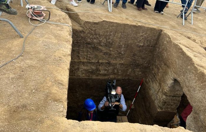 Intact 2,600-Year-Old Etruscan Tomb Opened In Vulci- Exceptionally Rare Artifacts Found Inside