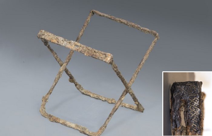 Extremely Rare Medieval Folding Chair Reveals Its Secrets