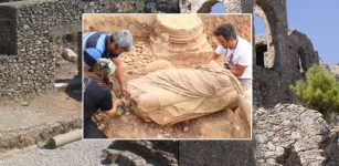 Roman-Era Female Statue Unearthed In Anemurium in Türkiye