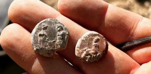 More Than 2,000 Seal Impressions Found In The Ancient City Of Doliche