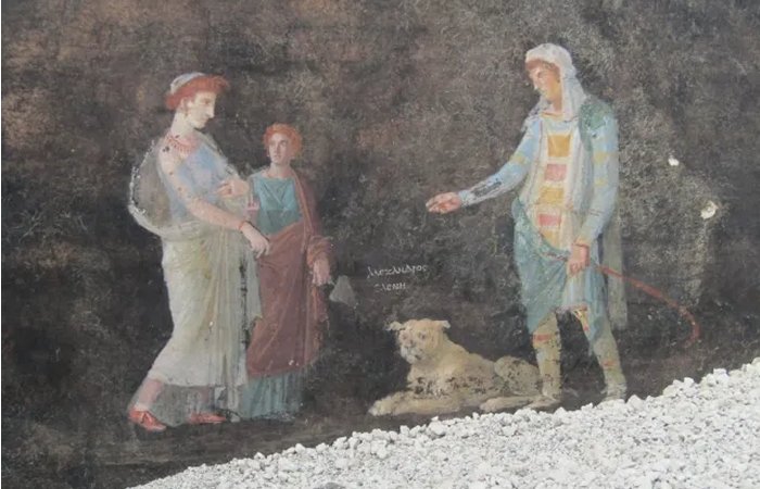 Amazing New Frescoes With Mythological Individuals Discovered At ...