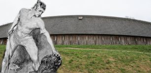 What Is The Connection Between Lejre Viking Hall And Beowulf?