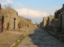 Records Of Pompeii's Survivors Have Been Found- Archaeologists Are Starting To Understand How They Rebuilt Their Lives