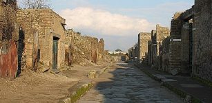 Records Of Pompeii's Survivors Have Been Found- Archaeologists Are Starting To Understand How They Rebuilt Their Lives