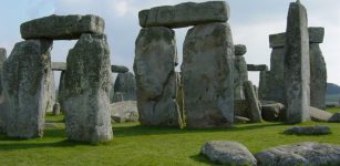Stonehenge May Have Aligned With The Moon As Well As The Sun