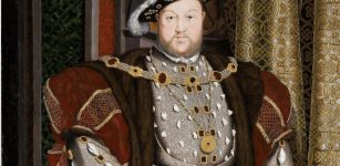 How Henry VIII Accidentally Changed The Way We Write History