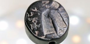 Extremely Rare 2,700-Year-Old Black Stone Seal Depicting A Winged Genie Discovered In Jerusalem