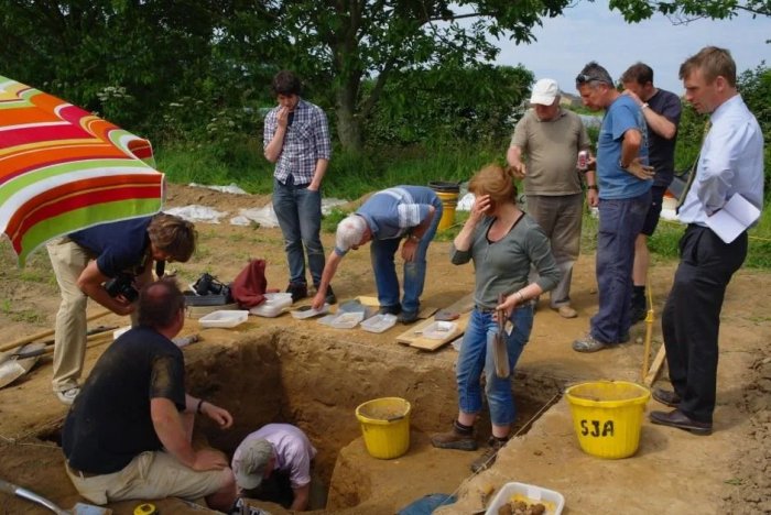Ancient Mystery Of The Le Câtillon Hoard - The Largest Celtic Iron Age Hoard Ever Unearthed Ancient Mystery Of The Le Câtillon Hoard - The Largest Celtic Iron Age Hoard Ever Unearthed