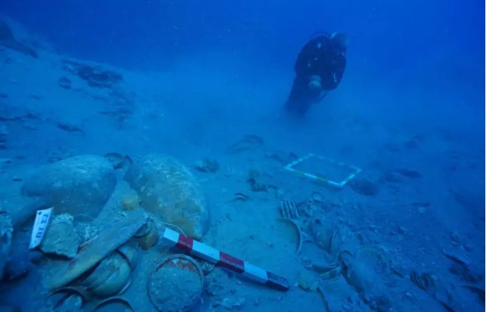2,000-Year-Old Shipwreck With Trade Goods Found Off The Coast Of Kumluca 2,000-Year-Old Shipwreck With Trade Goods Found Off The Coast Of Kumluca