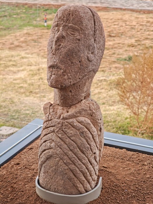 10,000-Year-Old Human Face Reliefs Discovered At Sefertepe, Türkiye 10,000-Year-Old Human Face Reliefs Discovered At Sefertepe, Türkiye