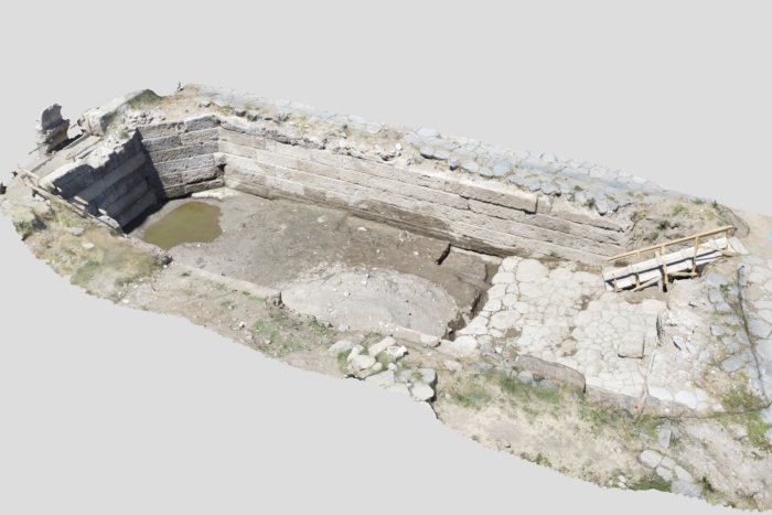 Massive Ancient Roman Water Basin In The City Of Gabii Was Hidden For Centuries Remarkable Discovery Of A Massive Ancient Roman Water Basin In The City Of Gabii