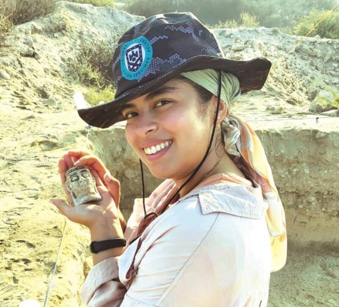 Curious 3,300-Year-Old Faience Mask Linked To The Lost Ancient Dilmun Civilization Discovered In Bahrain Curious 3,300-Year-Old Faience Mask Linked To The Lost Ancient Dilmun Civilization Discovered In Bahrain