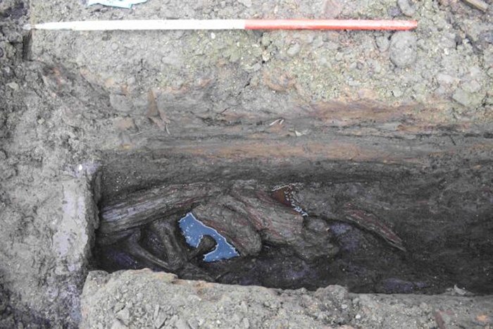 Previously Unknown Antonine Wall Roman Fortlet Discovered In Back Gardens Of Bearsden Near Glasgow Previously Unknown Antonine Wall Roman Fortlet Discovered In Back Gardens Of Bearsden Near Glasgow