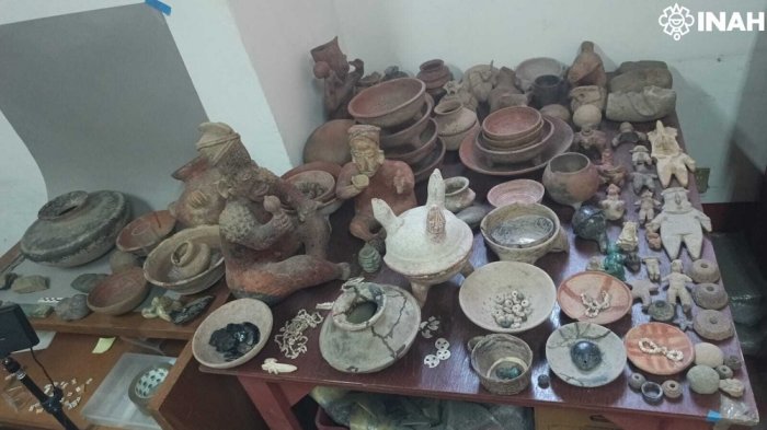 Secrets Of Ancient Jalisco - 334 Rare Archaeological Artifacts Recovered By INAH Secrets Of Ancient Jalisco - 334 Rare Archaeological Artifacts Recovered By INAH